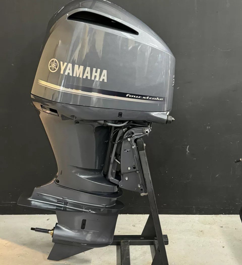 Yamaha F300 DETX outboard engine.
