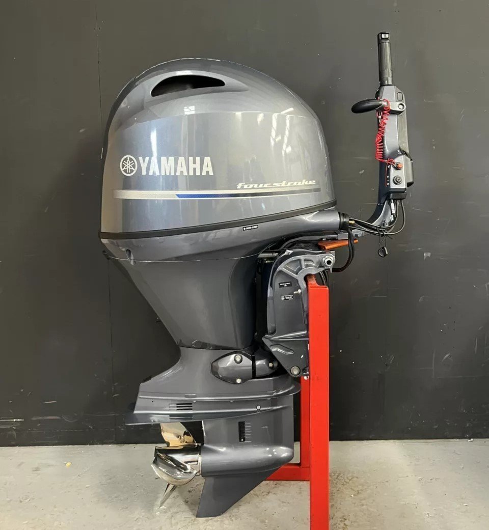 2023 Yamaha F100F outboard engine.