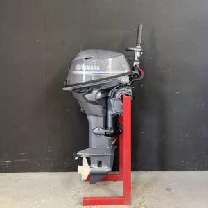 Yamaha 20 HP EFI outboard engine.