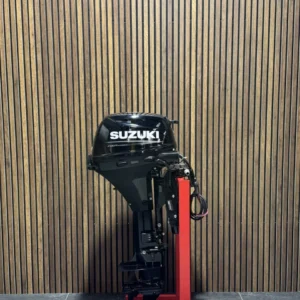 Suzuki 15 HP EFI Powertilt outboard engine.
