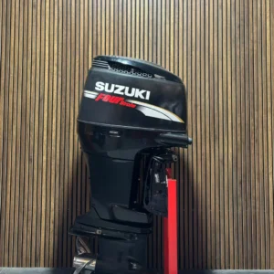 2007 Suzuki 250 HP EFI outboard engine.