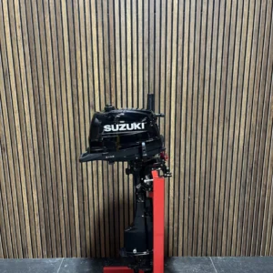2004 Suzuki 4 HP outboard engine.