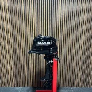 Suzuki 5 HP DF5AS outboard engine.