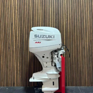 2021 Suzuki 60 HP EFI AVTL outboard engine.