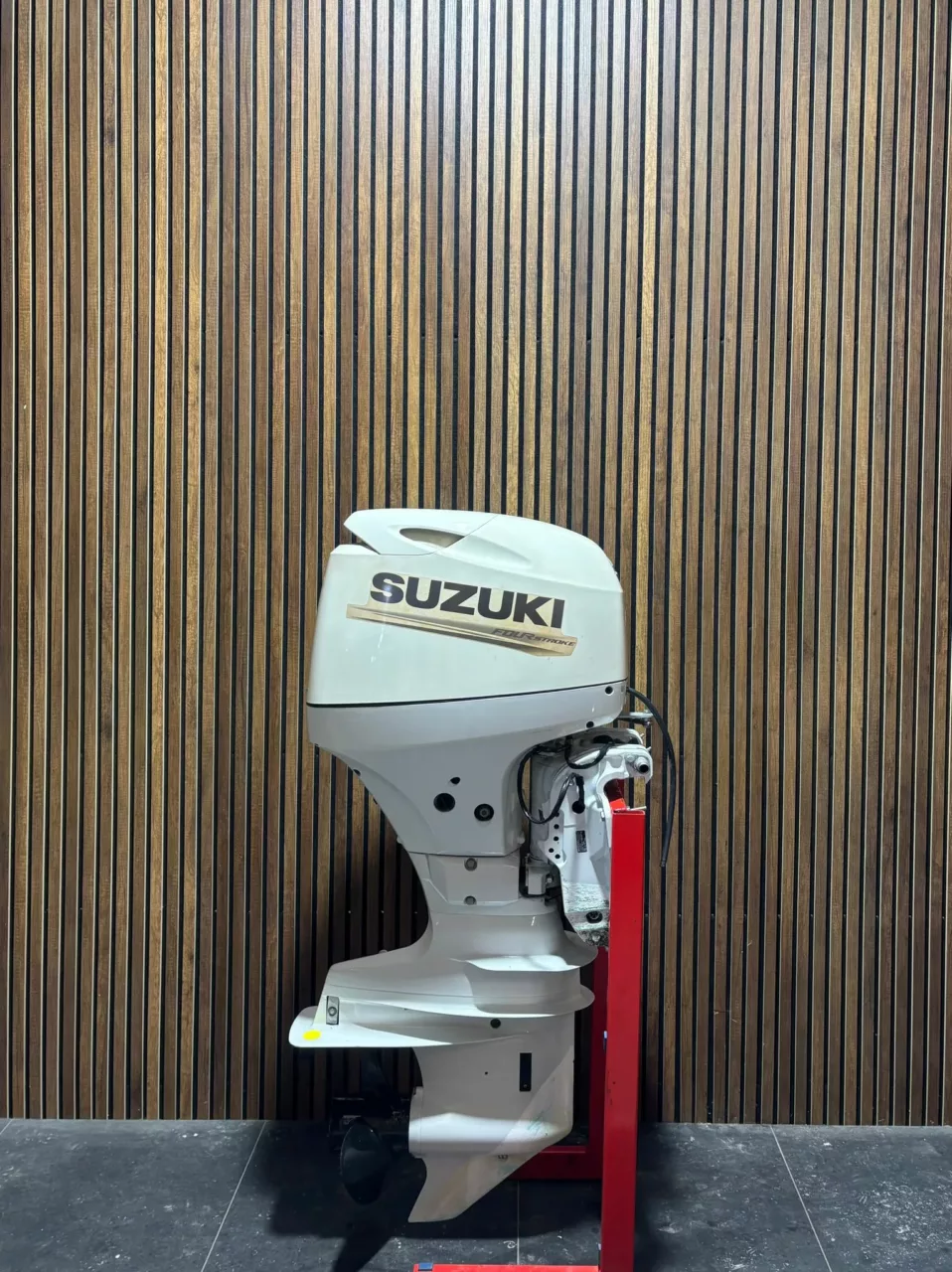 2022 Suzuki 60 HP EFI AVTL outboard engine.