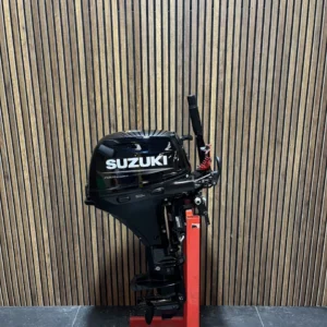 Suzuki 9.9 HP EFI outboard engine.