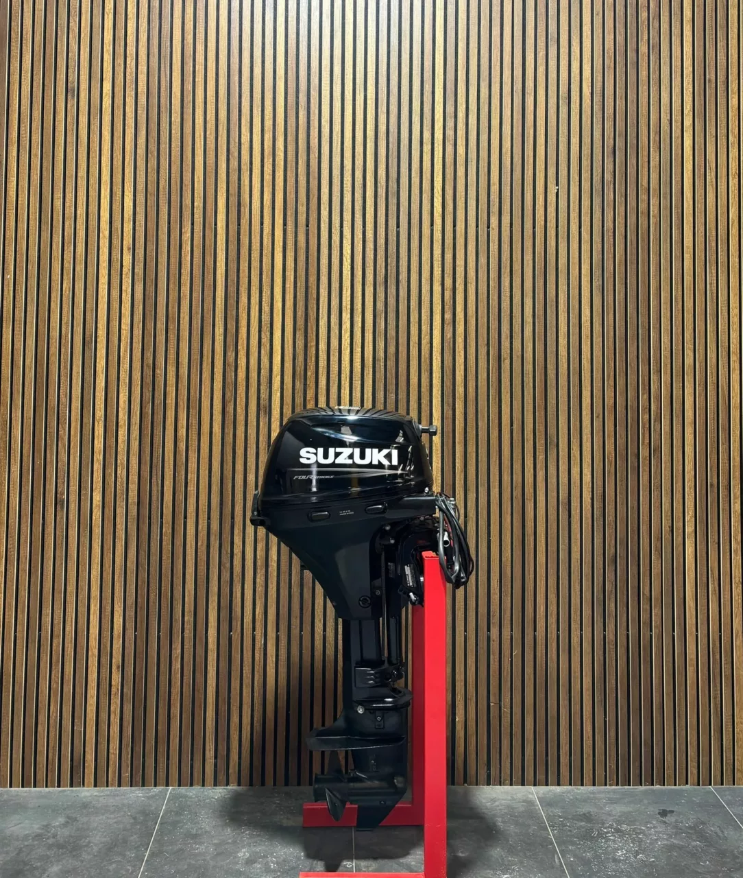 2021 Suzuki DF15A outboard engine.