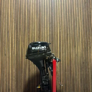 2022 Suzuki DF20ATL outboard engine.