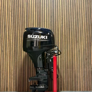 2025 Suzuki DF40 outboard engine.