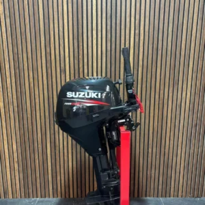 2011 Suzuki DF8A outboard engine.