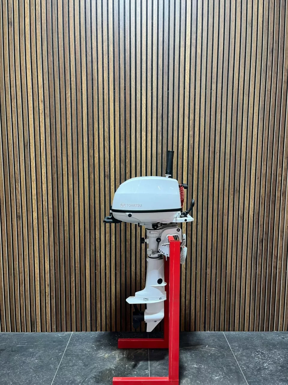 Tohatsu 6 HP MFS6D SS outboard engine.