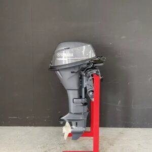 Yamaha 15 HP Powertilt outboard engine.