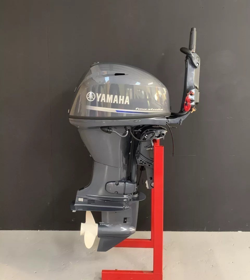 2025 Yamaha 30 HP EFI outboard engine.