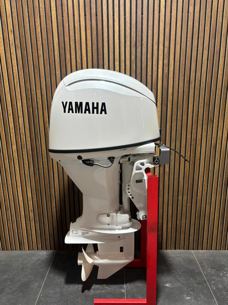 2025 Yamaha F50LETL outboard engine.